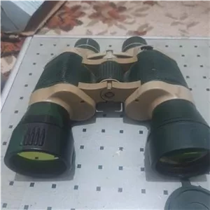دوربین دو چشمی