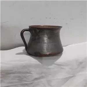پارچ مسی دستساز دوره قاجاری نیاز به تعمیر