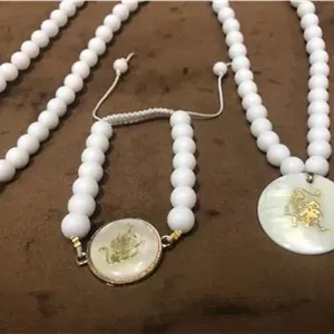 گردنبندودستبند سنگ اونیکس پلاک ماه مرداد آب طلا
