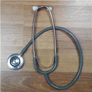 گوشی پزشکی کلکسیونی وکاربردی قدیمی سالم