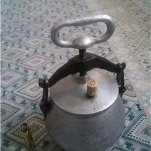 زودپز قدیمی سالم