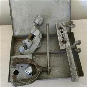 لوله پرچ کن آمریکایی