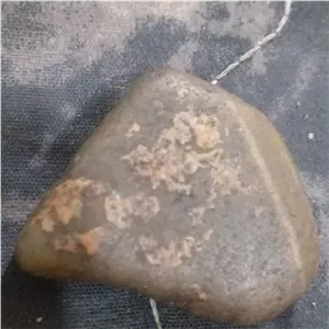 مهره سنگ کهنه یشم نفریت کمیاب