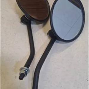 آیینه روی گلگیر لندرور