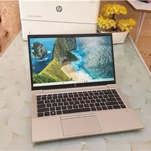 اچ پی elitebook تمیز و با کیفیت