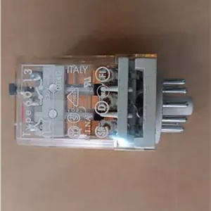 رله 110 ولت AC با 3 کنتاکت و 11 پایه
