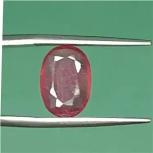 یاقوت سرخ طبیعی و معدنی(شفاف و پاک)