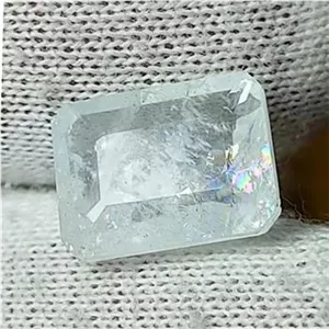نگین سنگ معدنی وارداتی آکوامارین پاک