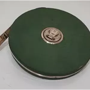 متر نظامی بزرگ ساخت آلمانغربی (فوت)
