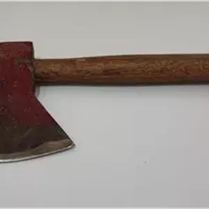 تبر فولادی قدیمی