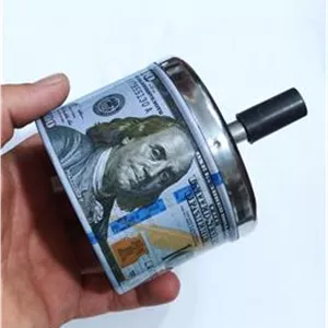 زیرسیگاری دکمه ای طرح صد دلاری آمریکایی
