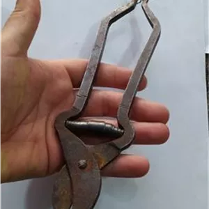 قیچی فولادی قاجاری قدیمی دستساز