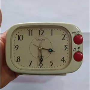 ساعت رومیزی قدیمی زنگدار آنتیک خاص