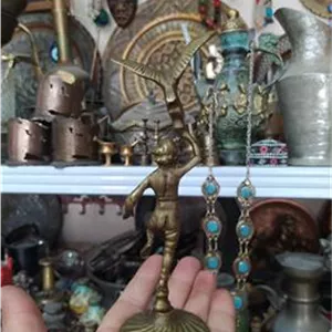 مجسمه برنجی قدیمی فرشته عقاب به دست کهنه آنتیک