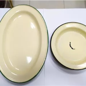 دیس و بشقاب لعابی جینگو قدیمی