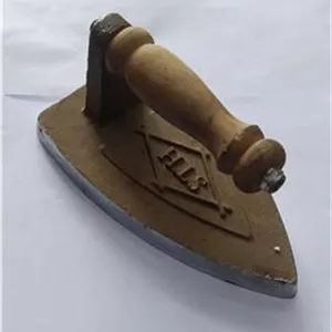 اتوی سرد قدیمی سنگین وزن خاص آنتیک 
