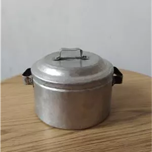 قابلامه کوچک مسی قدیمی آنتیک