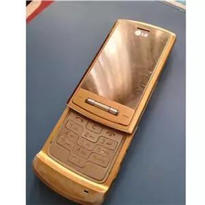 گوشی موبایل ال جی طلایی رنگ