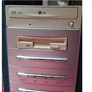 کامپیوتر قدیمی microlab