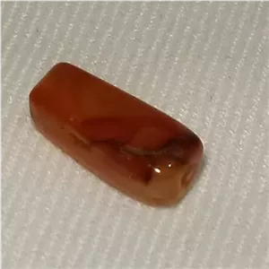 عقیق لول مکعبی اصل یمن 200 ساله تراش دستی