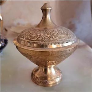 قندان برنز هند مدل پایه دار