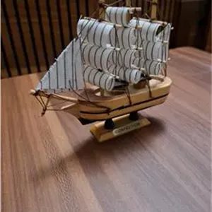 ماکت دکوری کشتی یا قایق بادبانی چوبی