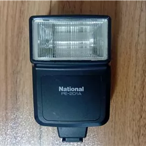 فلاش دوربین National