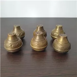 یک دست نمکدان برنجی قلم زنی قدیمی قدمت پهلوی