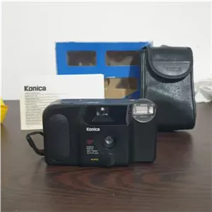 دوربین عکاسی قدیمی ژاپنی کونیکا کارتن دار آکبند
