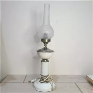 چراغ آباژور قدیمی مدل گردسوز