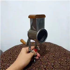 آسیاب دستی فلزی قدیمی آنتیک