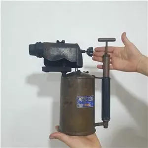 پریموس نفتی فشنگی سایز بزرگ سوئدی کمیاب