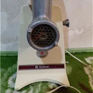 چرخ گوشت ناسیونال قدیمی کلا آهنی