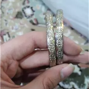 دو عدد النگو قدیمی زنانه