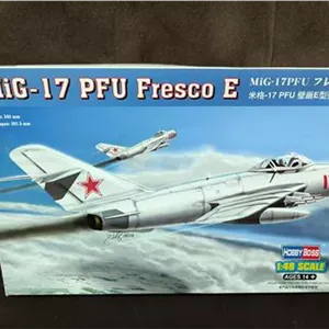 کیت هواپیما MiG-17 E برند Hobby Boss مقیاس 148