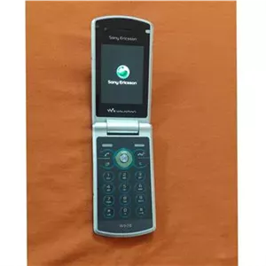 گوشی موبایل سونی اریکسون W508