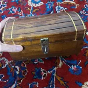 جعبه چوبی قدیمی