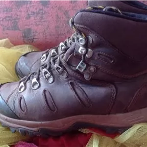 کفش کوهنوردی میررل سایز 37 ویبرام