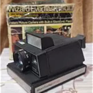 دوربین فوری امریکایی