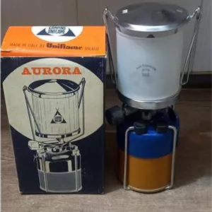 چراغ گازی دهه چهل نونو اکبندایتالیایی توضیح دارد