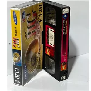 فیلم VHS پنجه های پولادین (خارجی)