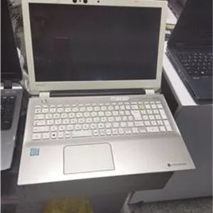 لپ تاپ توشیبا نسل هشت cori7