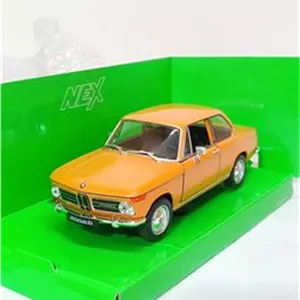 ماکت ماشین فلزی بی ام و 2002 ویلی