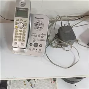 تلفن پاناسونیک با ادابتور کامل