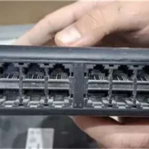 سوئیچ شبکه 16 پورت دی لینک DES1016A