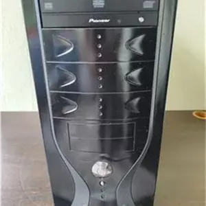 کیس گرین 4هسته رم 8 ddr3 هارد 500 گرافیک 1