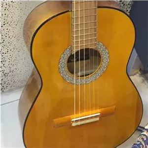 گیتار c70 همراه کاور