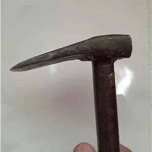 چکش و تیشه 2 کاره قدیمی