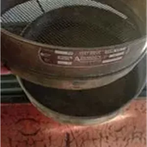 الک برنجی آزمایشگاهی قدیمی