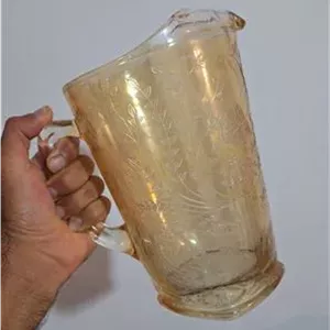 پارچ زنگاری قدیمی